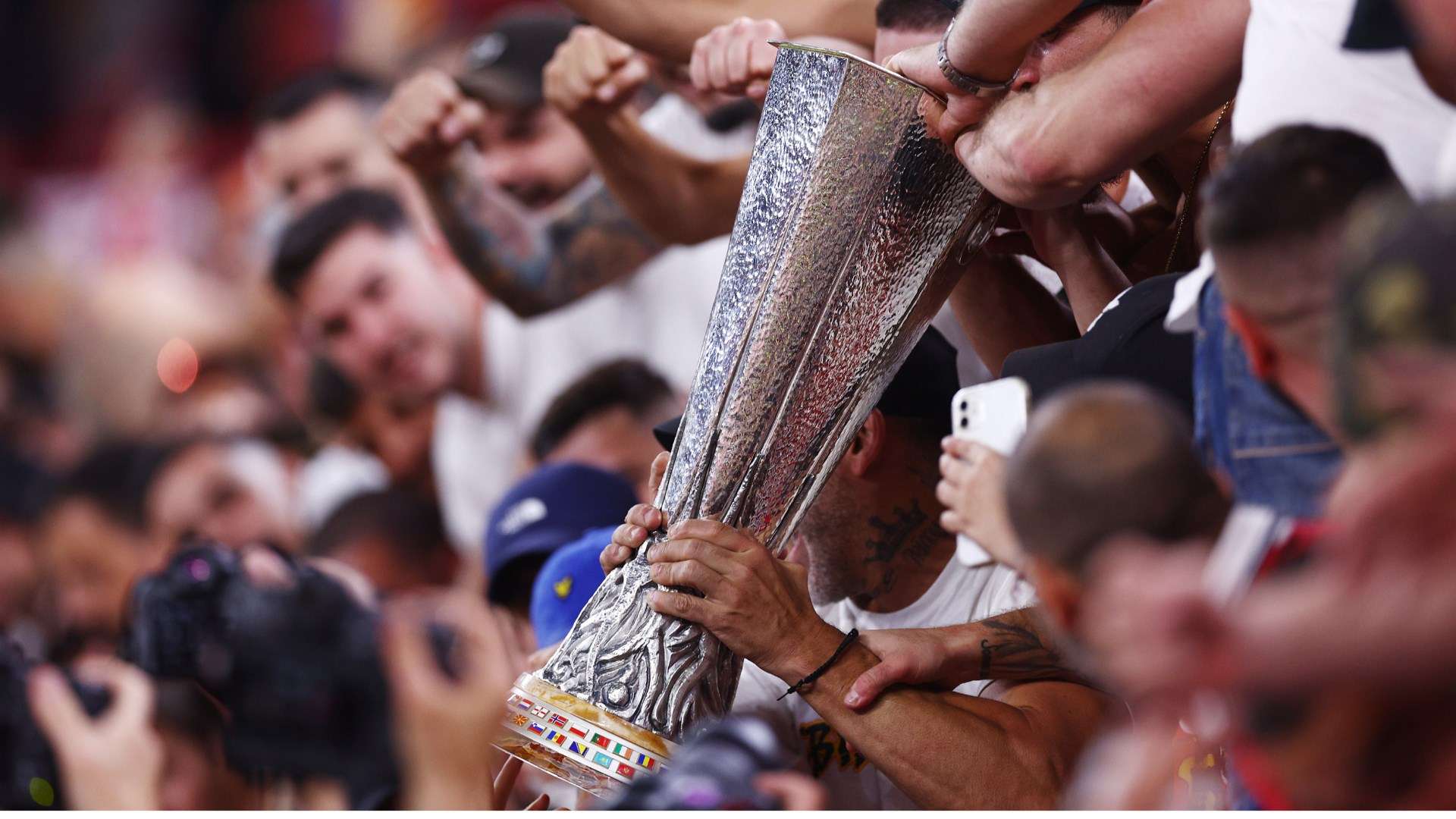 部的信任 部的信任